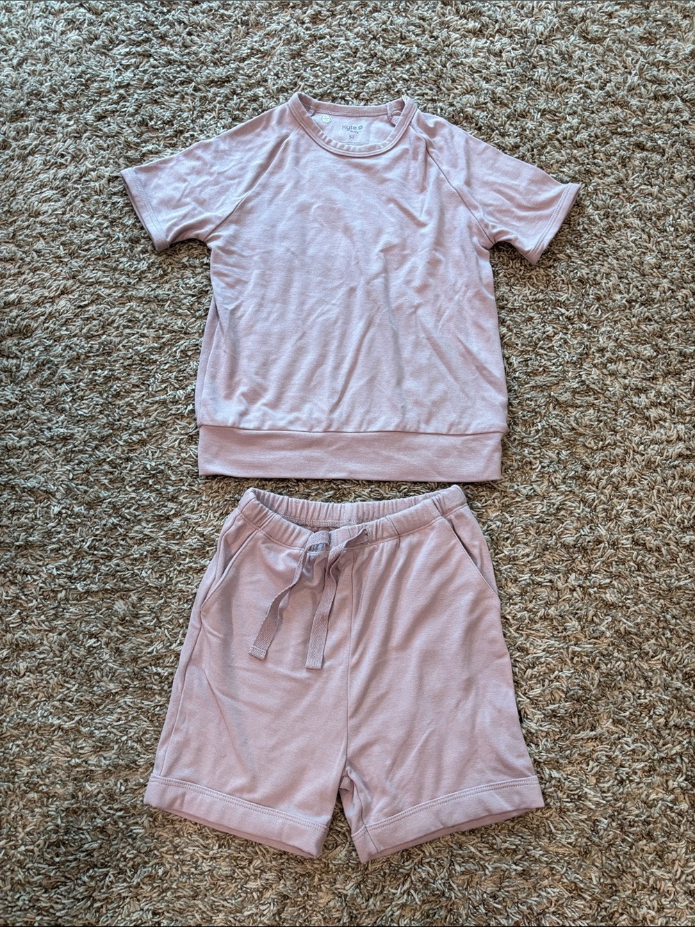 Kyte baby NWT purple matching set.
